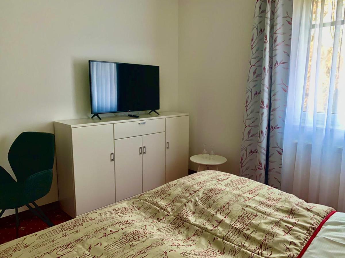Hotel Seegarten Gmbh Barmstedt Екстериор снимка