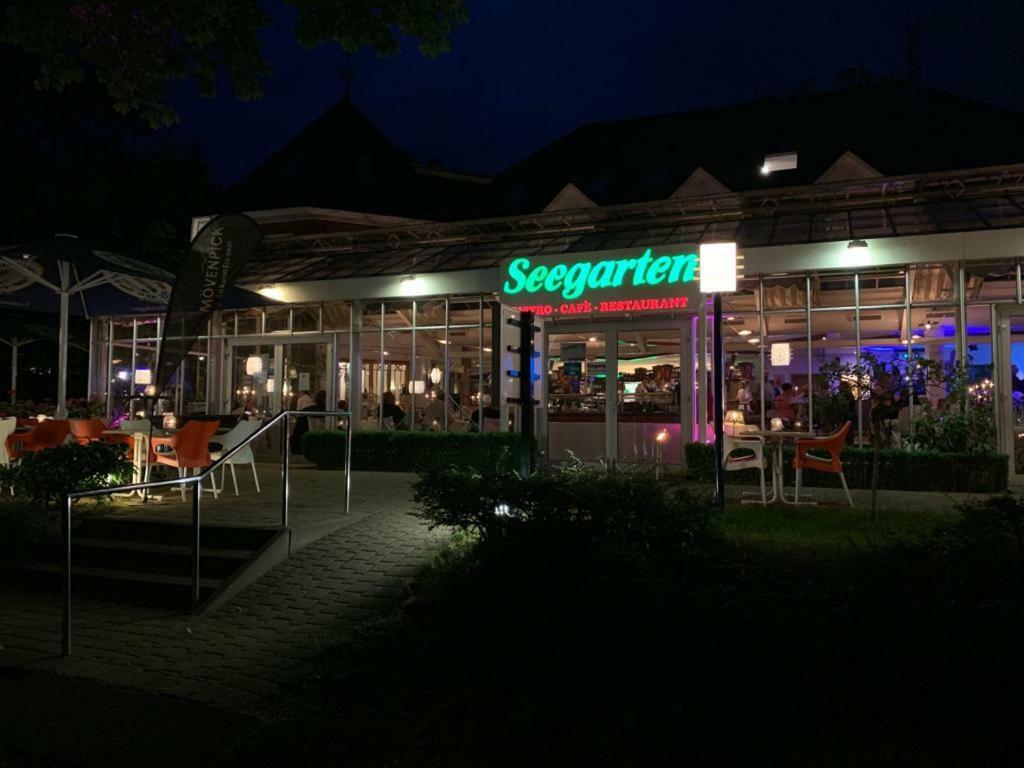 Hotel Seegarten Gmbh Barmstedt Екстериор снимка